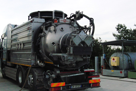 Attrezzatura canaljet